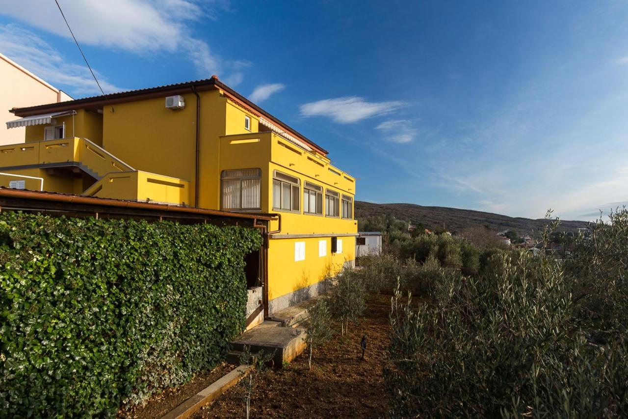 The Manzoni Family 5 Punat Exterior foto